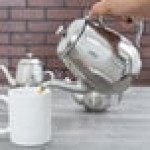 Vollrath 46595 Orion 34 oz. Mirror-Finished Stainless Steel Coffee / Tea Pot
