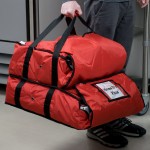 CaterGator Dash Red Nylon Heavy-Duty Insulated Soft-Sided Dual Compartment Pizza Delivery Bag - Holds Up To (3) 16 CaterGator Dash Red Nylon Heavy-Duty Insulated Soft-Sided Dual Compartment Pizza Delivery Bag - Holds Up To (3) 16