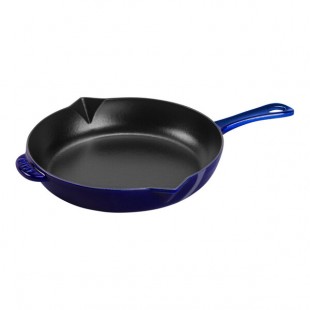 Staub 10