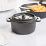 American Metalcraft CIPR42 9 oz. Pre-Seasoned Mini Cast Iron Pot with Cover American Metalcraft CIPR42 9 oz. Pre-Seasoned Mini Cast Iron Pot with Cover