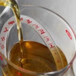 OXO 1056988 Good Grips 3-Piece Clear Angled Measuring Cup Set OXO 1056988 Good Grips 3-Piece Clear Angled Measuring Cup Set
