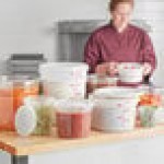 Choice 1 Qt. Clear Round Polycarbonate Food Storage Container with Lid - 12/Case