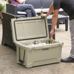 CaterGator CG65TAN Tan 65 Qt. Rotomolded Outdoor Cooler / Ice Chest CaterGator CG65TAN Tan 65 Qt. Rotomolded Outdoor Cooler / Ice Chest