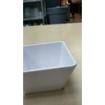 American Metalcraft MELSQ53 Endurance 23 oz. Square Melamine Serving Bowl - 4/Case American Metalcraft MELSQ53 Endurance 23 oz. Square Melamine Serving Bowl - 4/Case