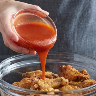 Frank's RedHot 0.5 Gallon Sriracha Chili Sauce - 4/Case Frank's RedHot 0.5 Gallon Sriracha Chili Sauce - 4/Case