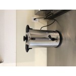 Avantco CU45ETL 45 Cup (225 oz.) Double Wall Stainless Steel Coffee Urn / Coffee Percolator - 950W Avantco CU45ETL 45 Cup (225 oz.) Double Wall Stainless Steel Coffee Urn / Coffee Percolator - 950W