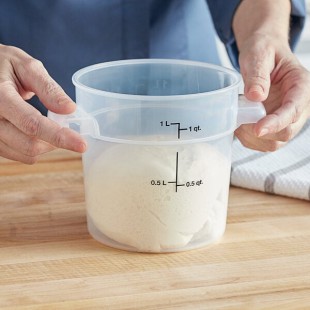 Vigor 1 Qt. Translucent Round Polypropylene Food Storage Container Vigor 1 Qt. Translucent Round Polypropylene Food Storage Container