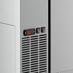 Avantco UDD-3-CT-S-6 Stainless Steel Kegerator / Beer Dispenser with (2) Triple Tap Tower and Club Top - (3) 1/2 Keg Capacity