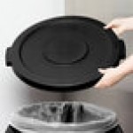 Carlisle 84102103 Bronco 20 Gallon Black Flat Round Trash Can Lid Carlisle 84102103 Bronco 20 Gallon Black Flat Round Trash Can Lid