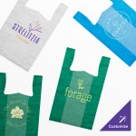 Choice Customizable 1/6 Standard Size Green Unprinted Standard-Duty Plastic T-Shirt Bag - 1,000/Case Choice Customizable 1/6 Standard Size Green Unprinted Standard-Duty Plastic T-Shirt Bag - 1,000/Case