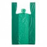 Choice Customizable 1/6 Standard Size Green Unprinted Standard-Duty Plastic T-Shirt Bag - 1,000/Case Choice Customizable 1/6 Standard Size Green Unprinted Standard-Duty Plastic T-Shirt Bag - 1,000/Case
