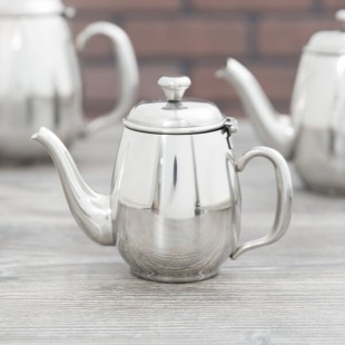 Vollrath 46593 Orion 12 oz. Mirror-Finished Stainless Steel Coffee / Tea Pot Vollrath 46593 Orion 12 oz. Mirror-Finished Stainless Steel Coffee / Tea Pot