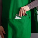 Choice Kelly Green Poly-Cotton Cobbler Apron with 2 Pockets - 29