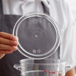 Cambro 1 Qt. Clear Round Polycarbonate Food Storage Container Lid