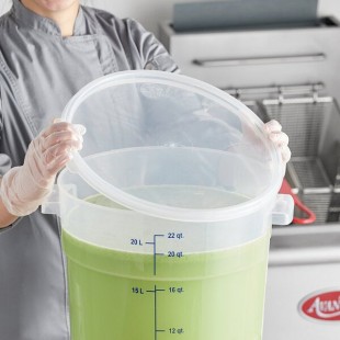 Vigor 12, 18, and 22 Qt. Translucent Round Polypropylene Food Storage Container Lid Vigor 12, 18, and 22 Qt. Translucent Round Polypropylene Food Storage Container Lid