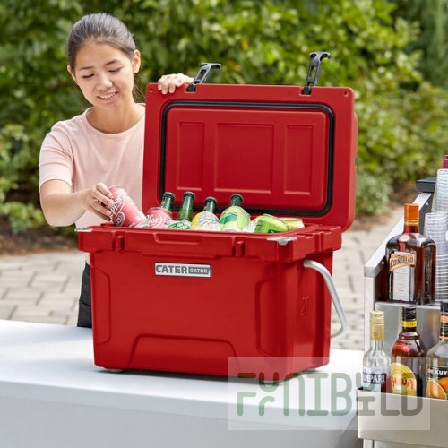 CaterGator CG20RED Red 20 Qt. Rotomolded Outdoor Cooler / Ice Chest