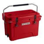 CaterGator CG20RED Red 20 Qt. Rotomolded Outdoor Cooler / Ice Chest