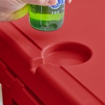 CaterGator CG20RED Red 20 Qt. Rotomolded Outdoor Cooler / Ice Chest