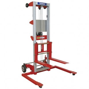 Wesco Industrial Products 500 lb. Hand Winch Lift with 22 1/2 Wesco Industrial Products 500 lb. Hand Winch Lift with 22 1/2