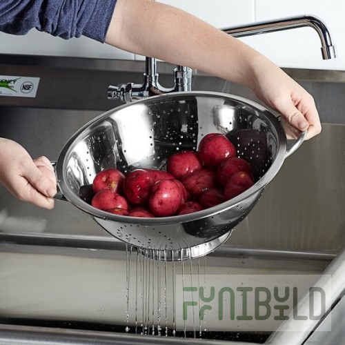 Vollrath 47969 8 Qt. Stainless Steel Colander with Base and Handles