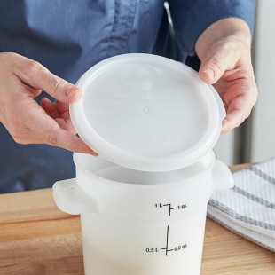 Vigor 1 Qt. White Round Polypropylene Food Storage Container Lid Vigor 1 Qt. White Round Polypropylene Food Storage Container Lid