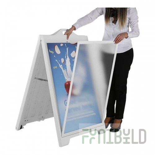 MT Displays Street SignPro 24