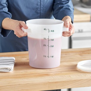 Vigor 4 Qt. White Round Polyethylene Food Storage Container Vigor 4 Qt. White Round Polyethylene Food Storage Container