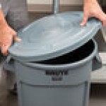 Rubbermaid® BRUTE 20 Gallon Gray Round Trash Can and Lid