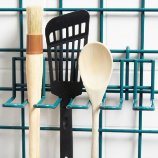 Metro IWA-14K3 Smartwall G3 Green Metroseal Green Small Utensil Holder 4 3/8 Metro IWA-14K3 Smartwall G3 Green Metroseal Green Small Utensil Holder 4 3/8