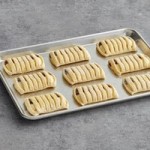 Bridor Ready to Bake Spinach and Feta Bistro 3.88 oz. - 36/Case