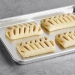 Bridor Ready to Bake Spinach and Feta Bistro 3.88 oz. - 36/Case