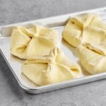 Bridor Ready to Bake Spinach and Feta Bistro 3.88 oz. - 36/Case