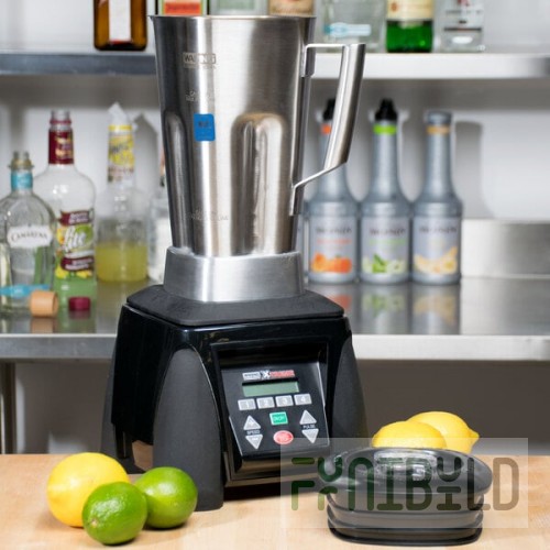 Waring MX1300XTS Xtreme 3 1/2 hp Commercial Blender with Programmable Keypad, Adjustable Speeds and 64 oz. Stainless Steel Container - 120V