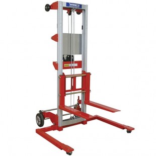 Wesco Industrial Products 400 lb. Hand Winch Lift with 22 1/2 Wesco Industrial Products 400 lb. Hand Winch Lift with 22 1/2