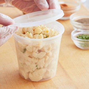 Choice Heavy-Duty 24 oz. Translucent Plastic Deli Container and Lid Combo Pack - 240/Case