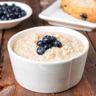 Libbey Farmhouse 15 oz. Round Cream Porcelain Oatmeal Bowl - Sample