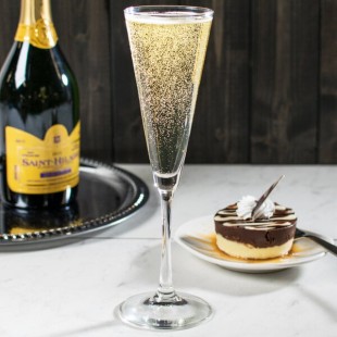 Libbey Vina 6.5 oz. Trumpet Flute Glass - Sample Libbey Vina 6.5 oz. Trumpet Flute Glass - Sample