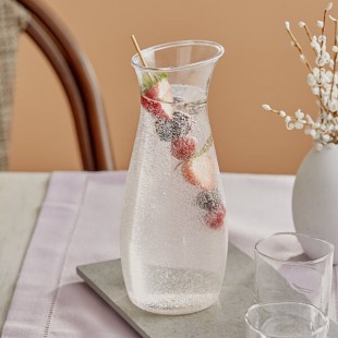 Carlisle 34 oz. Clear Polycarbonate Carafe 7090207