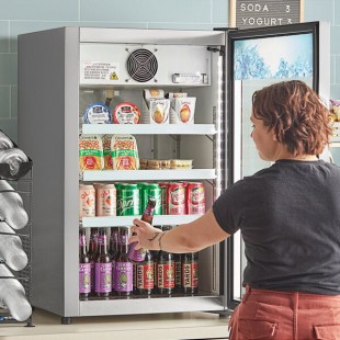Avantco CRM-7-HC Stainless Steel Countertop Display Refrigerator with Swing Door - 4.1 Cu. Ft.