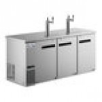 Avantco UDD-378-HC-S Stainless Steel Kegerator / Beer Dispenser with 2 Double Tap Towers - (3) 1/2 Keg Capacity