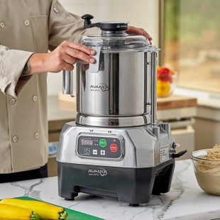 AvaMix Goliath 8 Qt. Stainless Steel Batch Bowl Food Processor - 2 hp