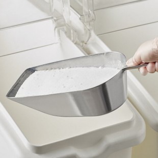 Choice One Piece Flat Bottom Aluminum Scoop - 64 oz.