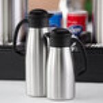 Service Ideas Portion Control Server 33.8 oz. Stainless Steel Insulated Coffee Carafe / Server with Black Lid 1000NK-N
