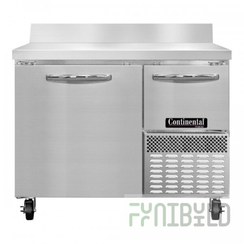 Continental Refrigerator FA43NBS 43