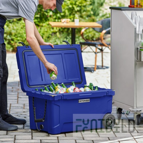CaterGator CG65NVW Navy 65 Qt. Mobile Rotomolded Outdoor Cooler / Ice Chest
