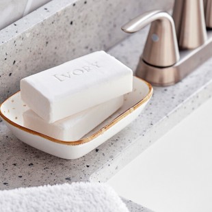 Ivory 4 oz. Original Scent Gentle Bar Soap 4 Count 82757 - 18/Case Ivory 4 oz. Original Scent Gentle Bar Soap 4 Count 82757 - 18/Case