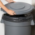 Carlisle 84103323 Bronco 32 Gallon Gray Flat Round Trash Can Lid