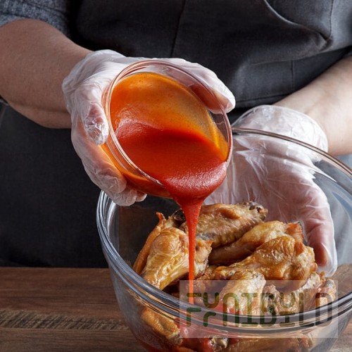 TABASCO® 64 oz. Sriracha Hot Sauce