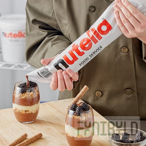 Nutella Hazelnut Spread 2.2 lb. Piping Bag - 6/Case