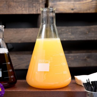 American Metalcraft GF68 Chemistry Collection 68 oz. (2000 mL) Erlenmeyer Flask Glass American Metalcraft GF68 Chemistry Collection 68 oz. (2000 mL) Erlenmeyer Flask Glass